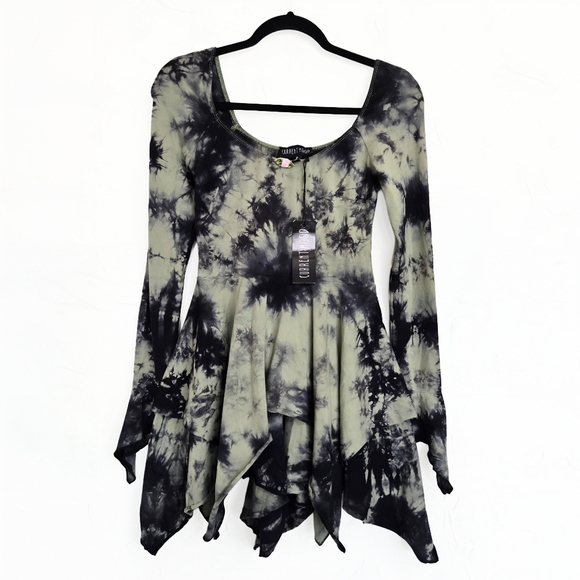 Current Mood Dresses & Skirts - NWT Dolls Kill Current Mood Dyed Green Black Handkerchief Fairy Dress, S